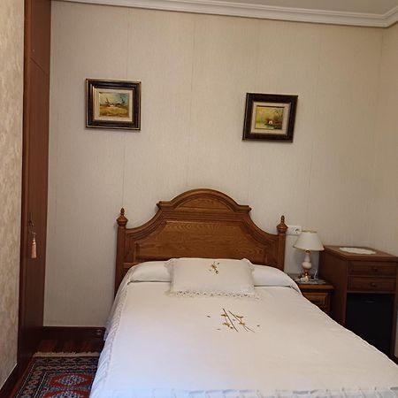 Pension Lorea San Sebastian Ngoại thất bức ảnh
